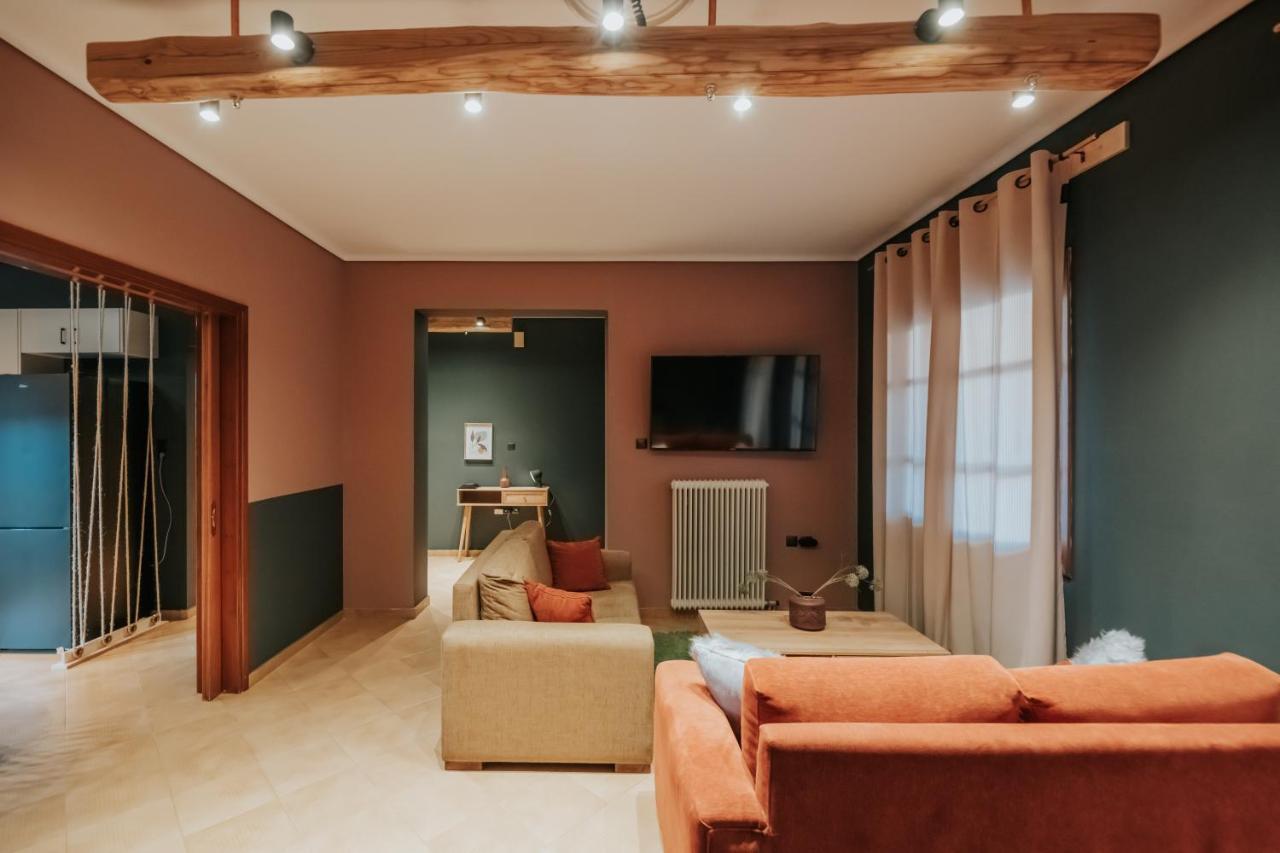 Kalavrita Krinides Apartment And Attics 외부 사진
