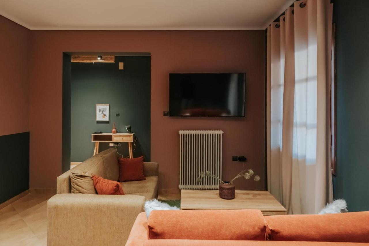 Kalavrita Krinides Apartment And Attics 외부 사진