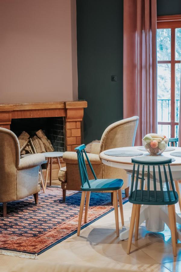 Kalavrita Krinides Apartment And Attics 외부 사진