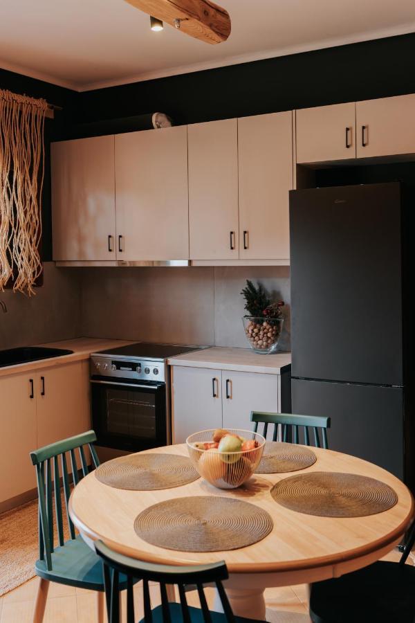 Kalavrita Krinides Apartment And Attics 외부 사진