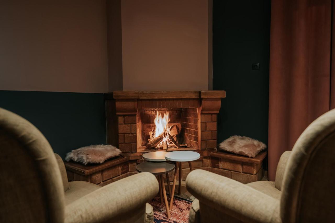 Kalavrita Krinides Apartment And Attics 외부 사진